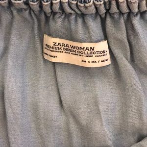 Zara Dresses - Zara Ruffled Off-The-Shoulder Chambray Mini Dress Zara Dresses - Zara Ruffled Off-The-Shoulder Chambray Mini Dress